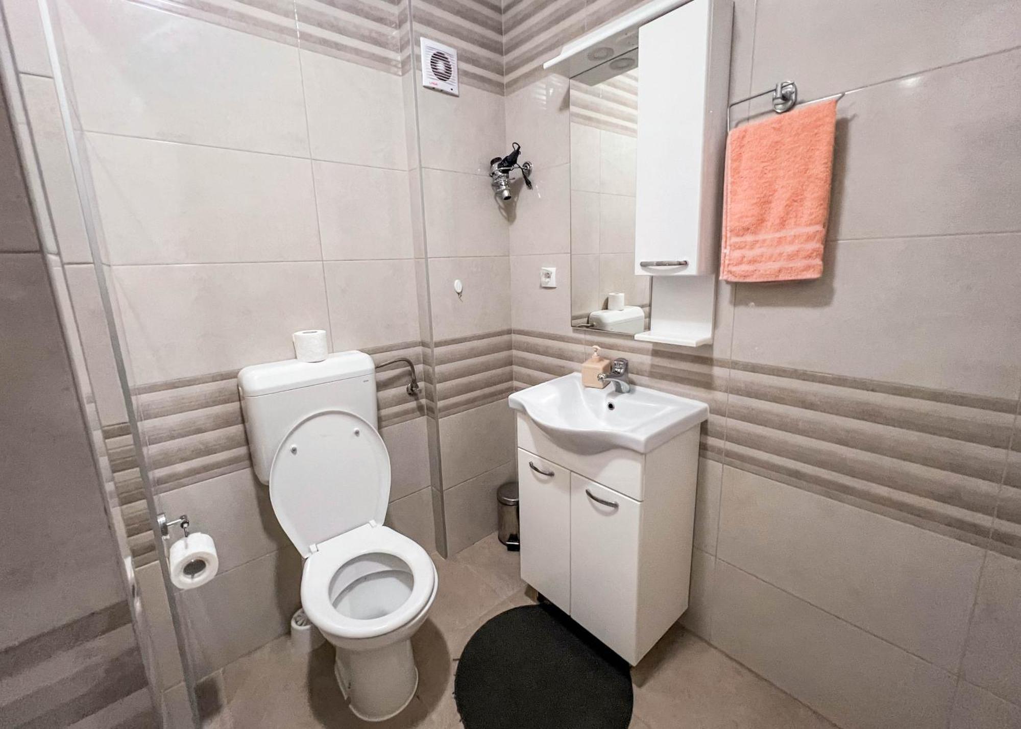 Apartman Royal 2 Doboj Exteriör bild