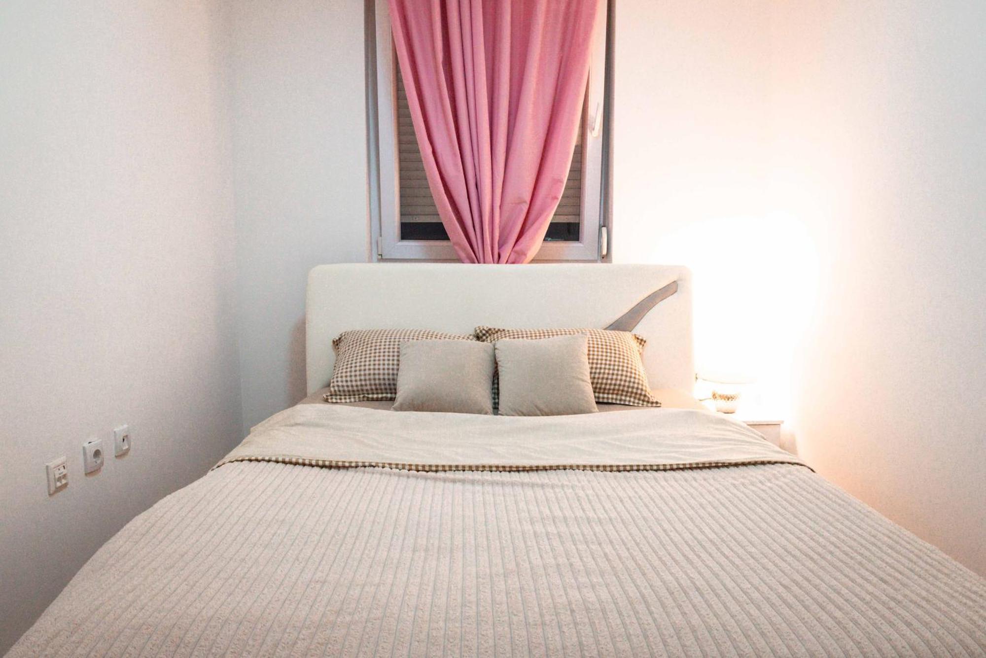 Apartman Royal 2 Doboj Exteriör bild